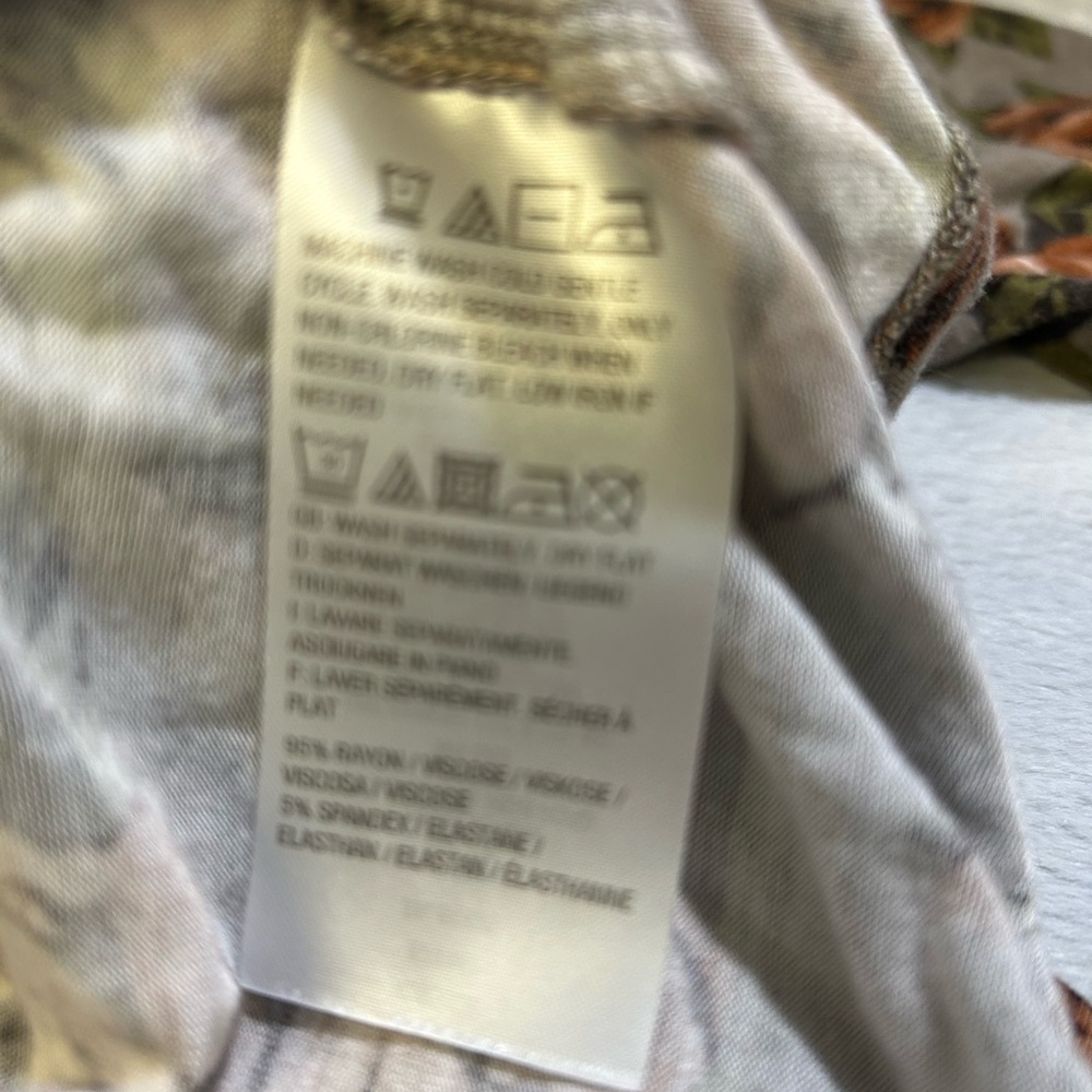 LOGO by Lori Goldstein Floral Long Sleeve Top - Gray and Brown - Picture 4 of 6